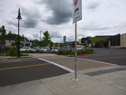 Crosswalk from public parking at Tualatin Library to trailhead - parking for trail behind the mall Crosswalk from public parking at Tualatin Library to trailhead - parking for trail behind the mall